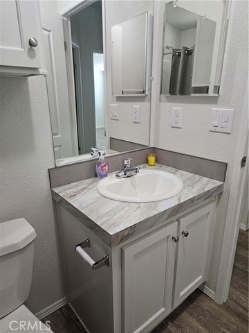 999 S Santa Fe Avenue 66, San Jacinto, CA 92583