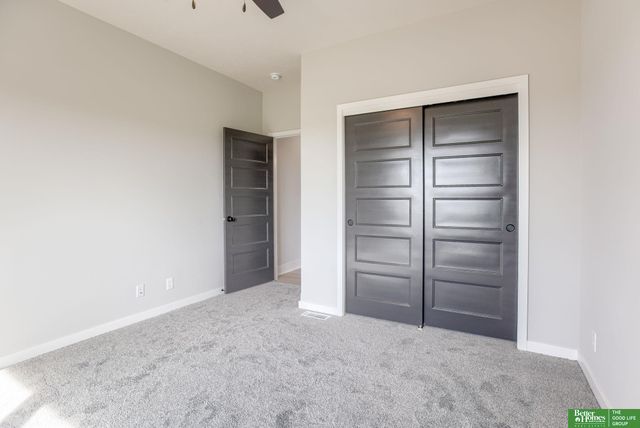 10907 S 102nd Street, Papillion, NE 68046