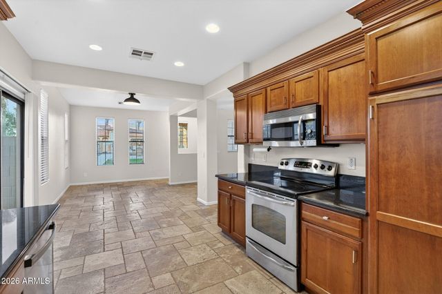 25919 N 54TH Avenue, Phoenix, AZ 85083