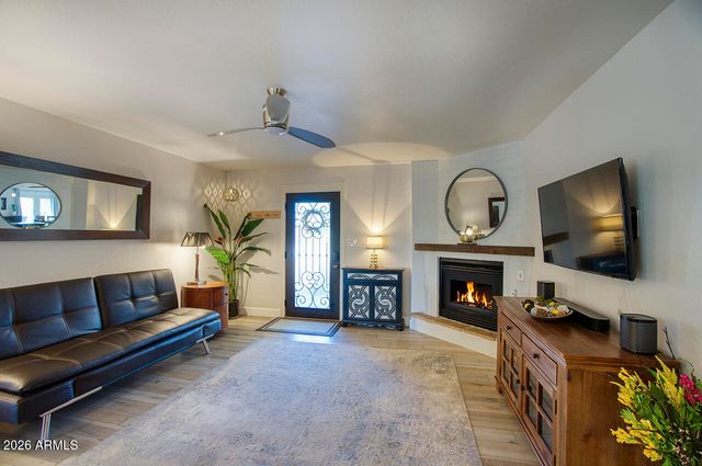 2231 E KAREN Drive, Phoenix, AZ 85022