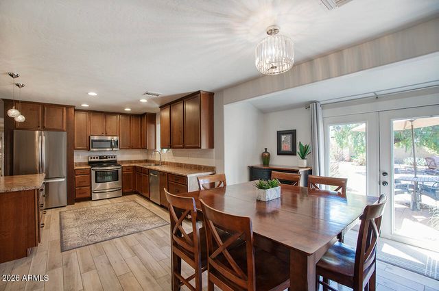 2231 E KAREN Drive, Phoenix, AZ 85022