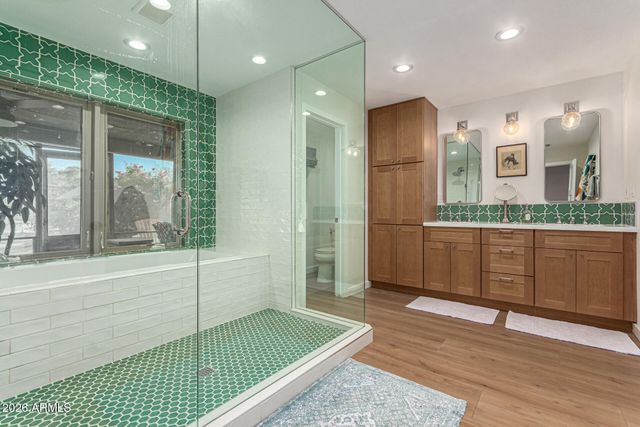 12423 N 64th Street, Scottsdale, AZ 85254