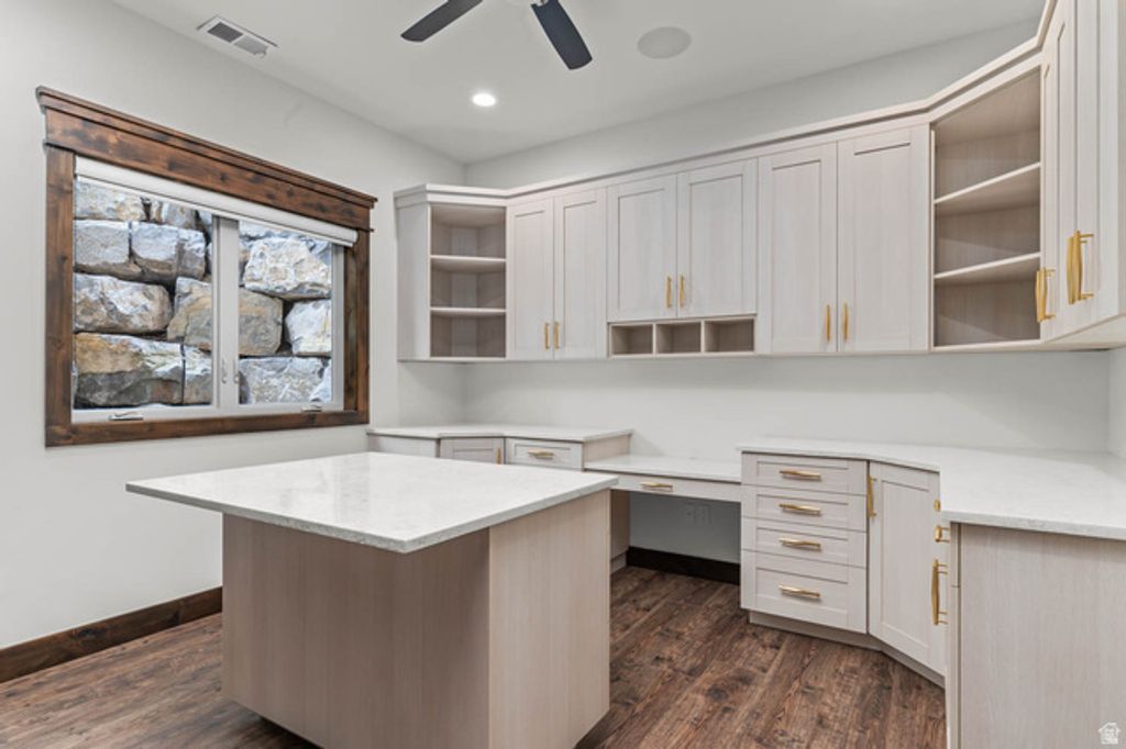 Image 56 of property listing at 3295 E LINDSAY SPRING CIR, Heber City, UT 84032