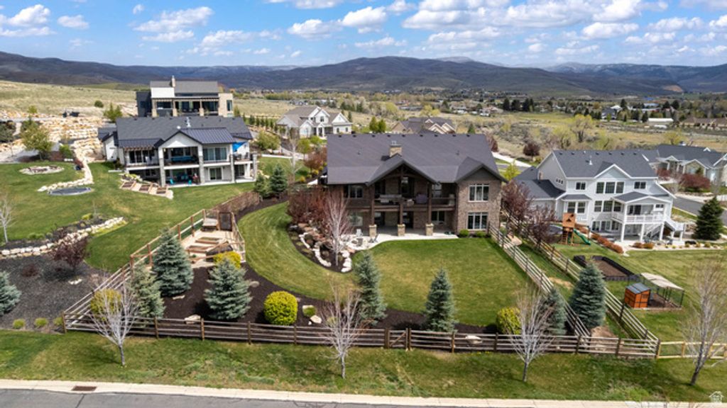 Image 65 of property listing at 3295 E LINDSAY SPRING CIR, Heber City, UT 84032
