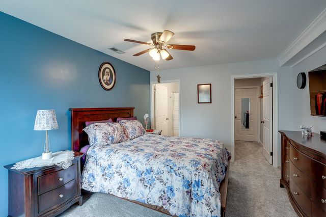 302 QUAIL RD, Marlton, NJ 08053
