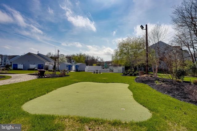 302 QUAIL RD, Marlton, NJ 08053