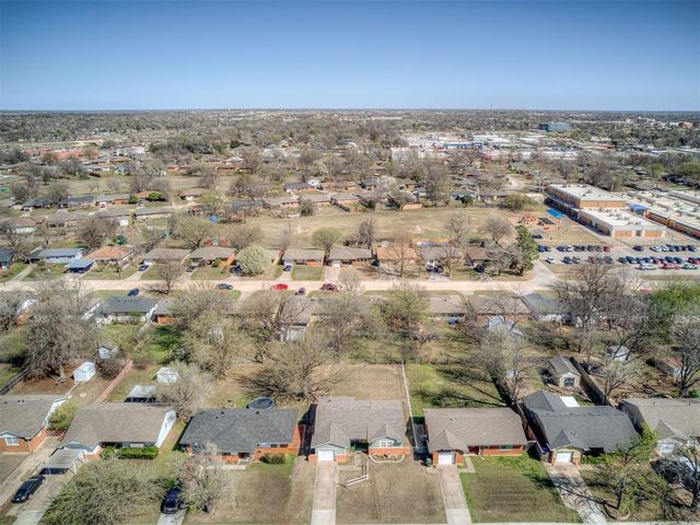 1325 Regent Street, Norman, OK 73069