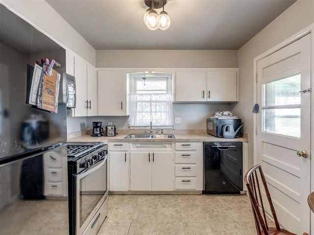 1325 Regent Street, Norman, OK 73069