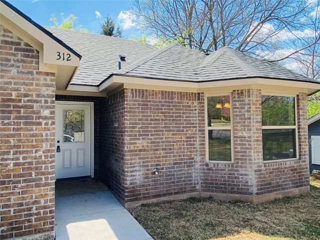 312 W Heron Street, Denison, TX 75020