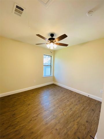 312 W Heron Street, Denison, TX 75020