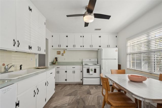 102 11TH AVENUE, St Pete Beach, FL 33706