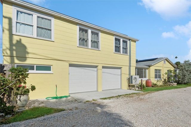 102 11TH AVENUE, St Pete Beach, FL 33706