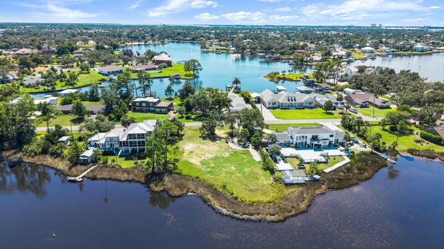 3046 W 30Th Court, Panama City, FL 32405