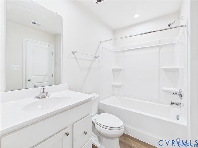 5409 Canterbury Ridge Way, Richmond, VA 23224