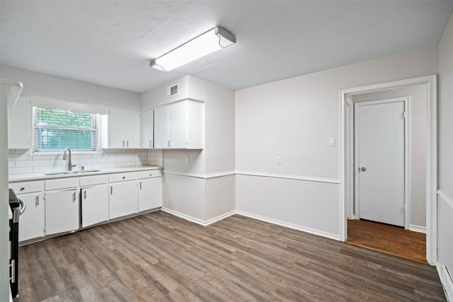 1115 Indian Creek Trail, Dallas, TX 75241