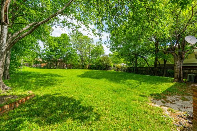 1115 Indian Creek Trail, Dallas, TX 75241