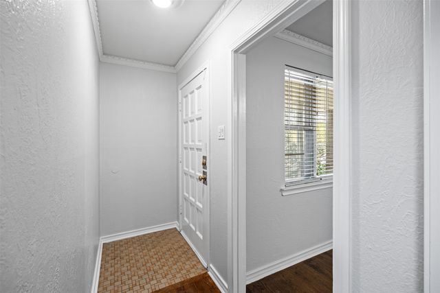 1115 Indian Creek Trail, Dallas, TX 75241