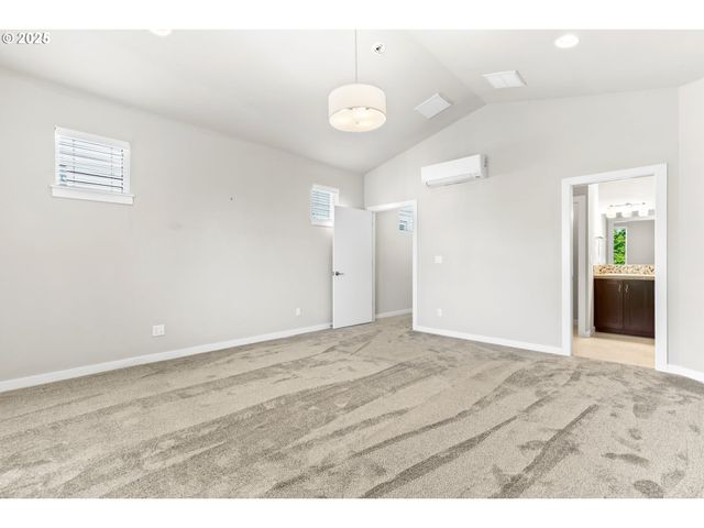 782 Nw Pebblestone Ln, Beaverton, OR 97006