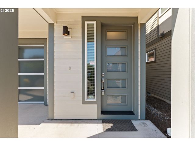 782 Nw Pebblestone Ln, Beaverton, OR 97006