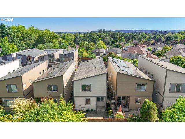 782 Nw Pebblestone Ln, Beaverton, OR 97006