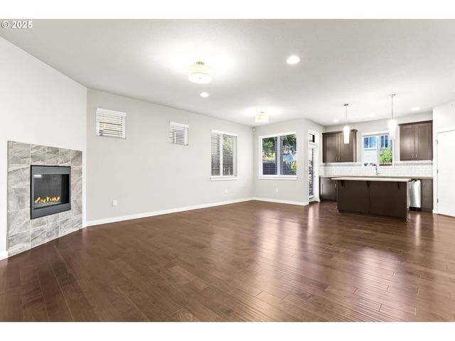 782 Nw Pebblestone Ln, Beaverton, OR 97006