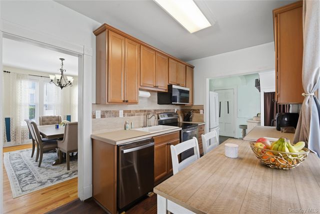 176 Depew Street, Peekskill, NY 10566