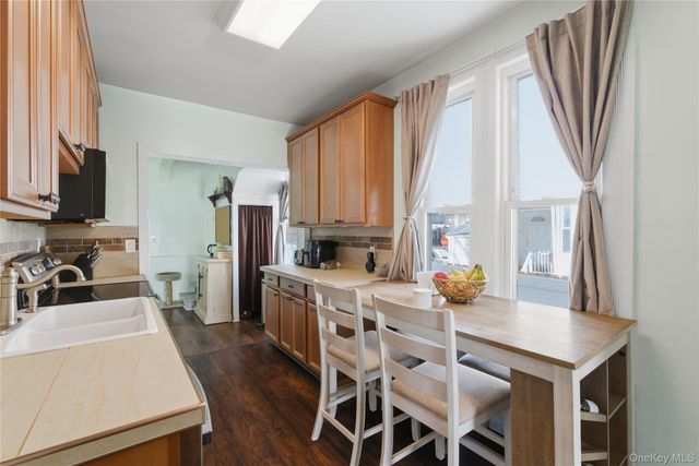 176 Depew Street, Peekskill, NY 10566