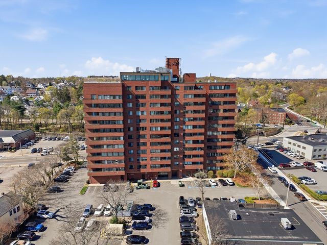 77 Adams St 611, Quincy, MA 02169