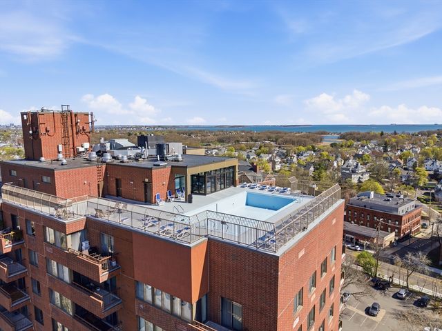 77 Adams St 611, Quincy, MA 02169