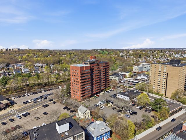 77 Adams St 611, Quincy, MA 02169