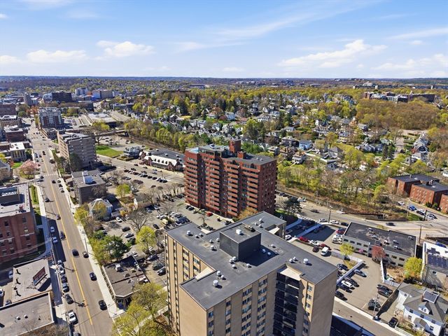 77 Adams St 611, Quincy, MA 02169