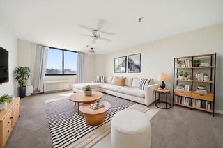 77 Adams St 611, Quincy, MA 02169