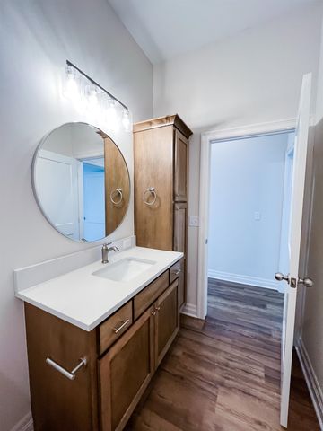 1631 N Forestview Ct, Wichita, KS 67235