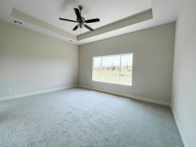 1631 N Forestview Ct, Wichita, KS 67235