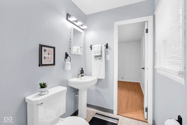 3025 Lucas Way, Columbus, IN 47203