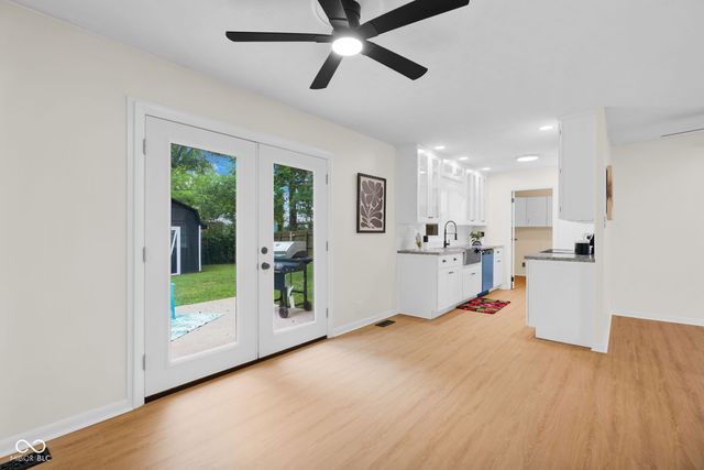 3025 Lucas Way, Columbus, IN 47203