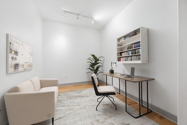 1901 Post Oak Boulevard 2215, Houston, TX 77056