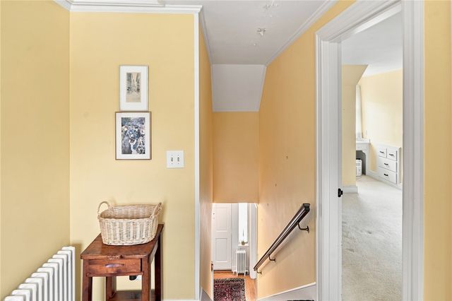 142 Ferry Road, Bristol, RI 02809