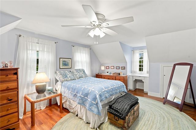 142 Ferry Road, Bristol, RI 02809