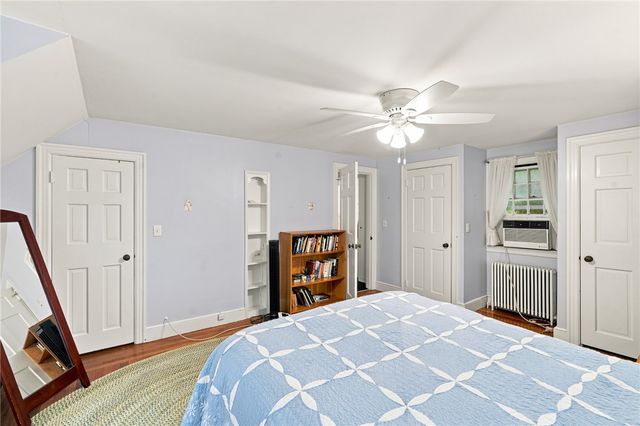 142 Ferry Road, Bristol, RI 02809