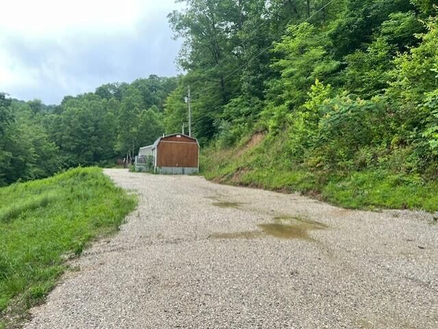 450 Shrilda Ln., Jackson, KY 41339