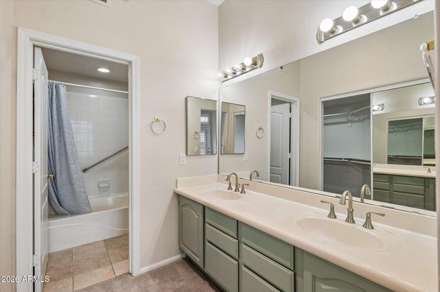1747 E NORTHERN Avenue 216, Phoenix, AZ 85020