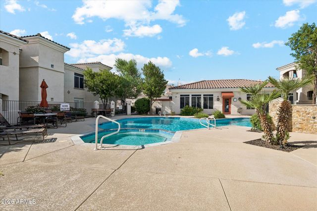 1747 E NORTHERN Avenue 216, Phoenix, AZ 85020