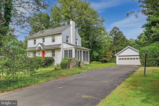 2445 PARK RD, Warrington, PA 18976