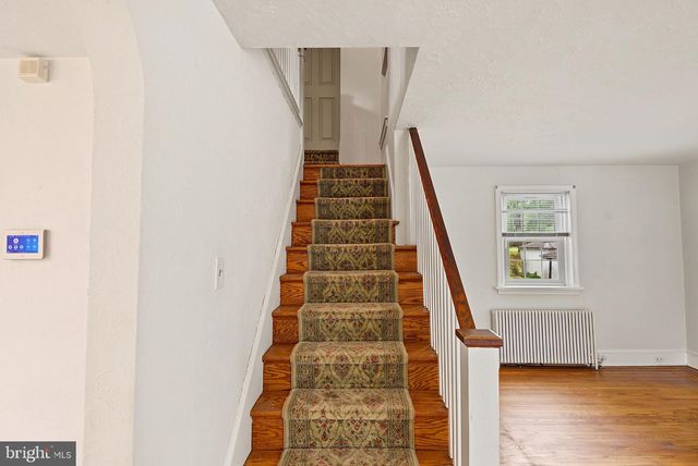 2445 PARK RD, Warrington, PA 18976