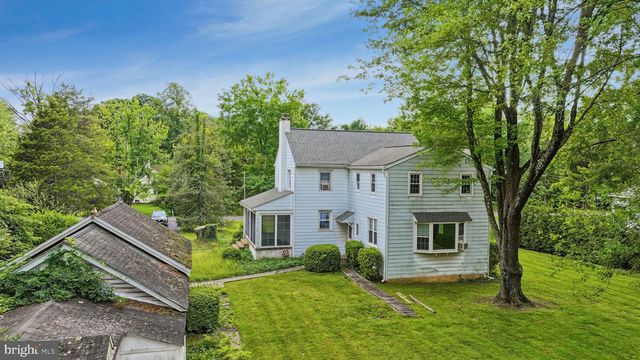 2445 PARK RD, Warrington, PA 18976