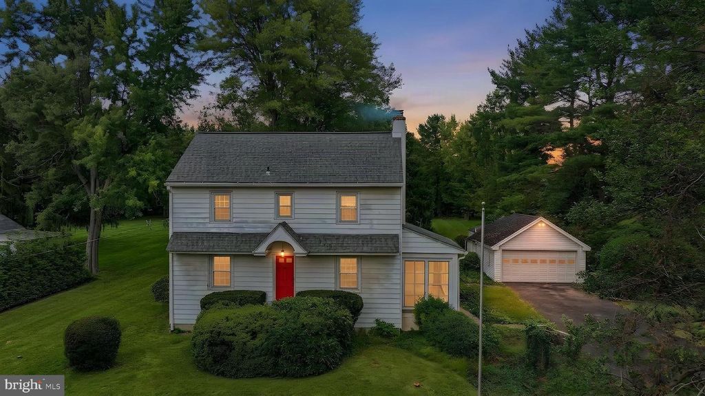 2445 PARK RD, Warrington, PA 18976 — exterior