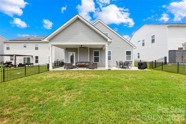 4526 Dover Court, Denver, NC 28037
