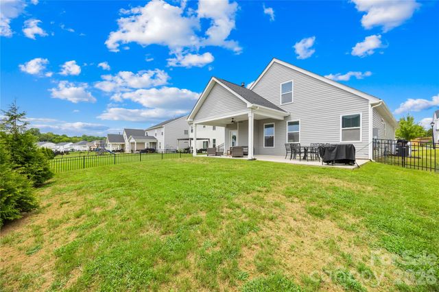 4526 Dover Court, Denver, NC 28037