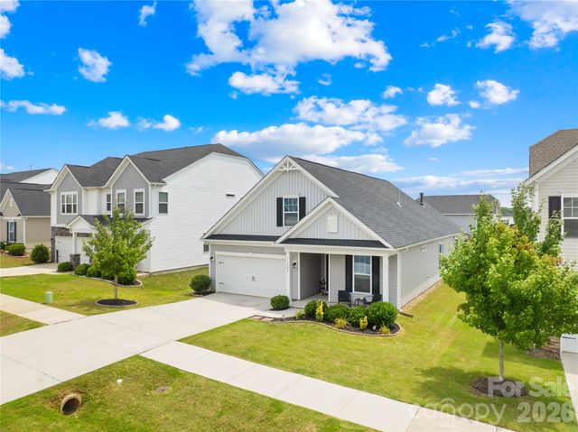 4526 Dover Court, Denver, NC 28037